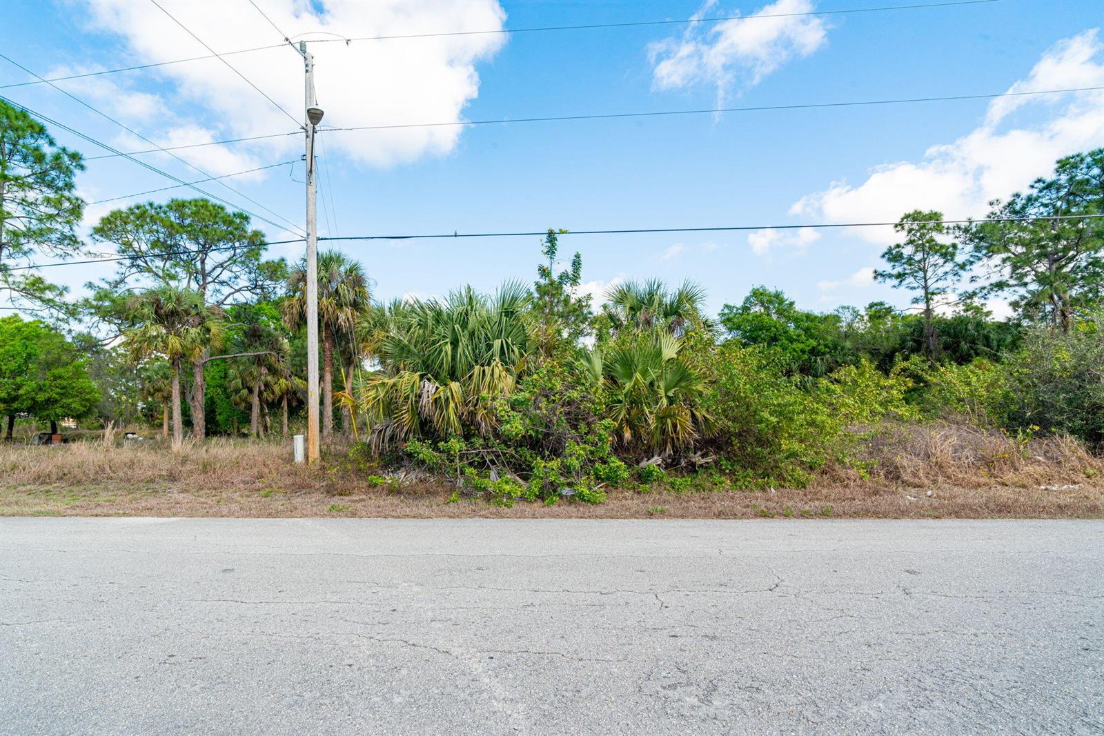   / 0  sq. ft. $ 2025-12-20 0 foto