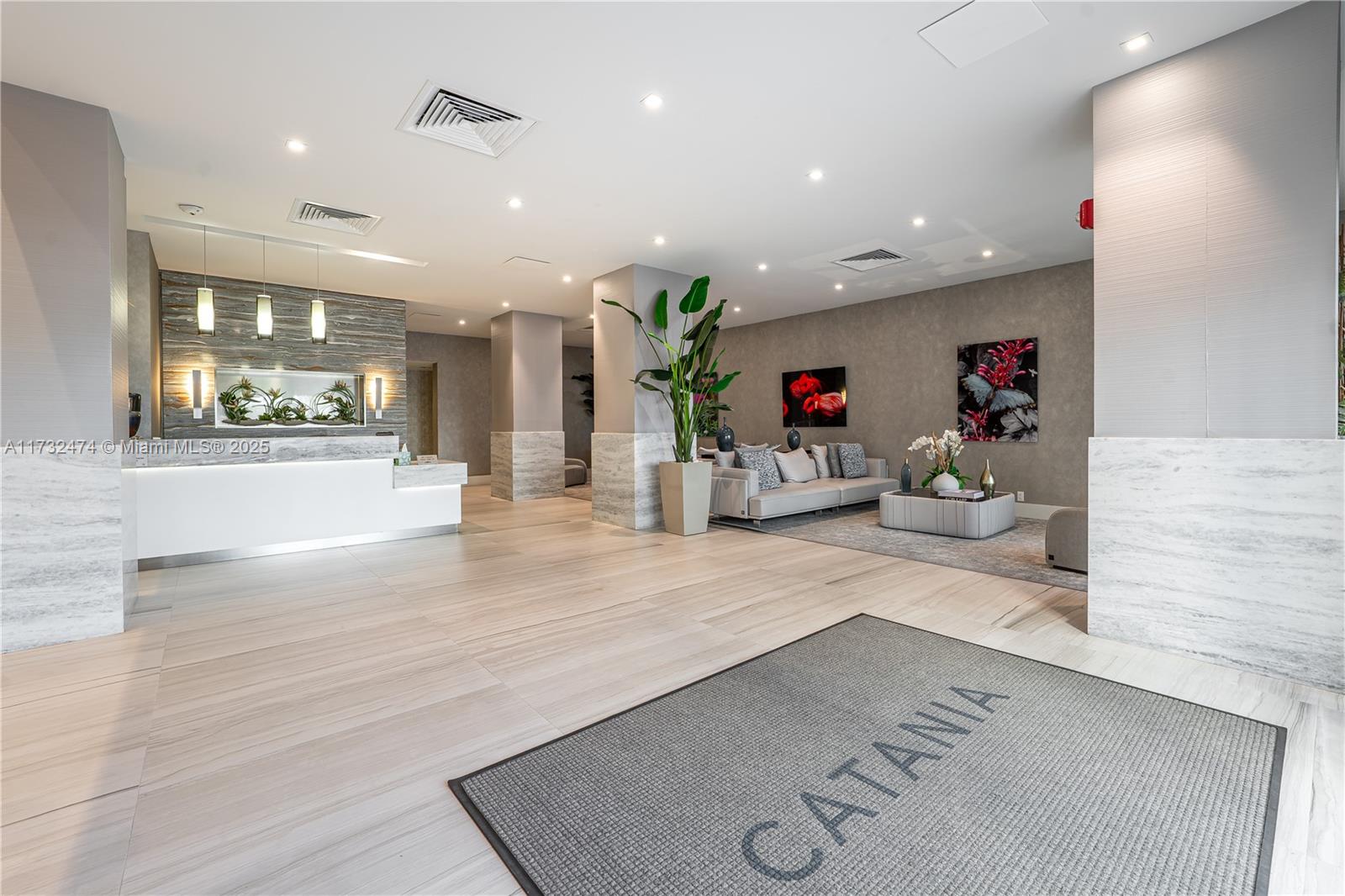 Photo of 2301 Ocean Dr  #2408, Hollywood, Florida, 33019 - 
