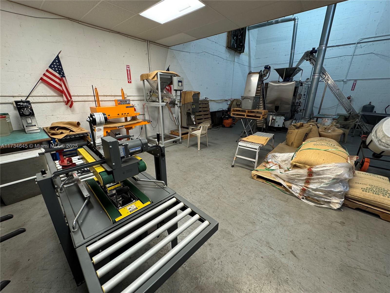 See details / sq. ft. $ 2025-09-09 0 Photo