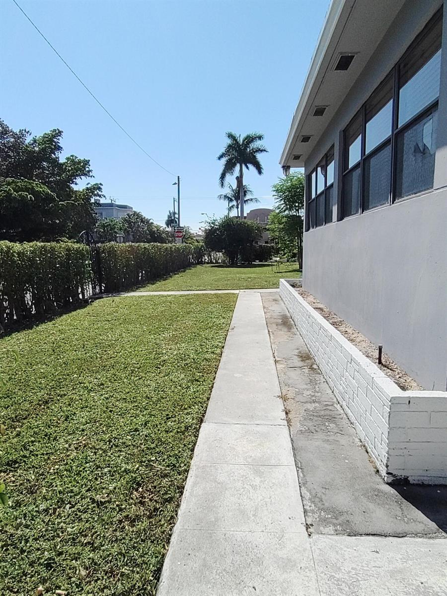   / 2 3408 sq. ft. $ 2025-01-30 0 foto