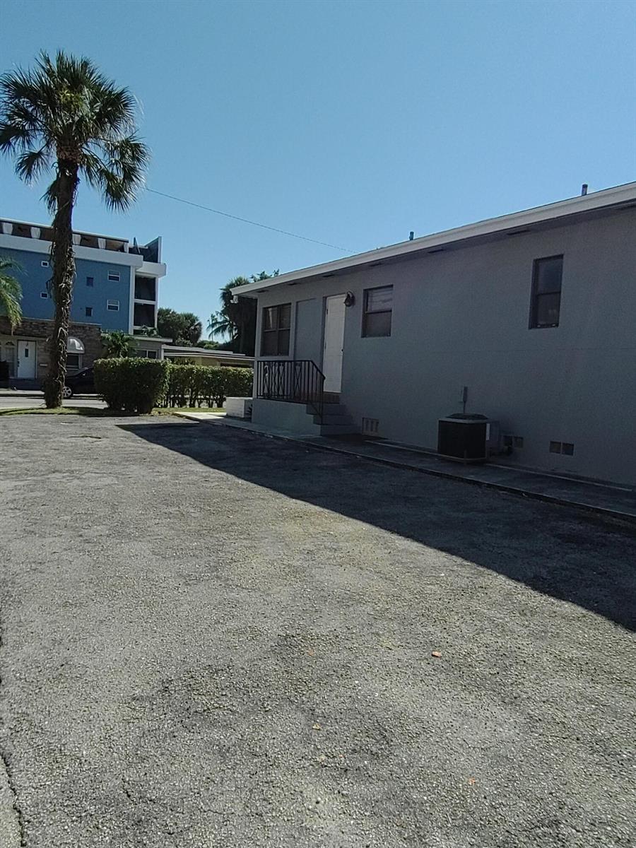   / 2 3408 sq. ft. $ 2025-01-30 0 foto
