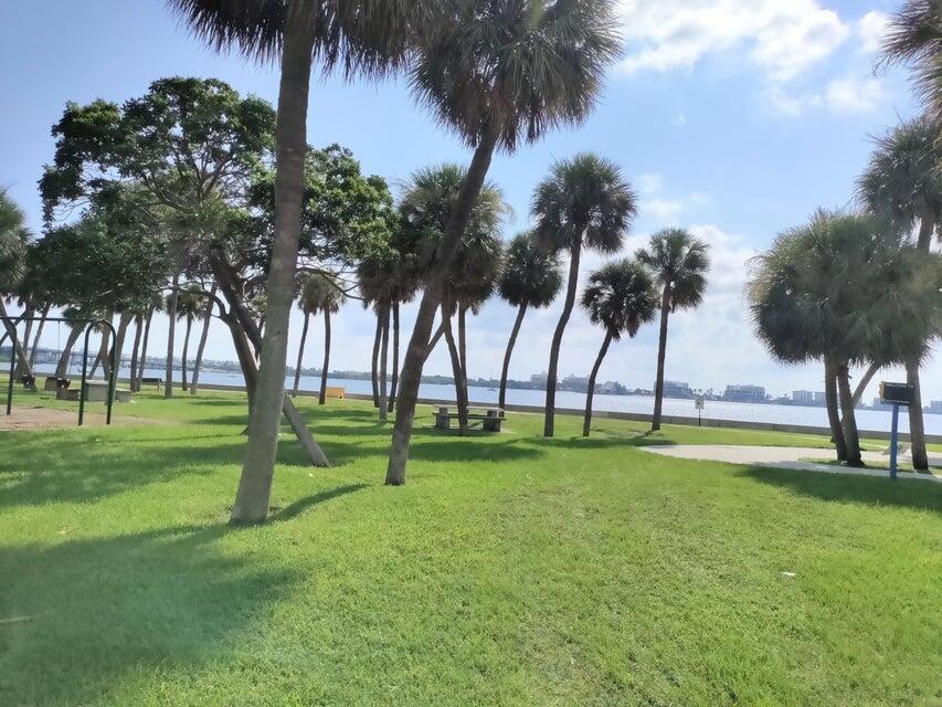   / 2 3408 sq. ft. $ 2025-01-30 0 foto