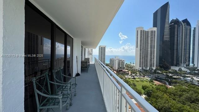 1909 3 / 3 2267 sq. ft. $ 2025-07-30 0 Photo