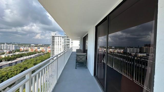1909 3 / 3 2267 sq. ft. $ 2025-07-30 0 Photo