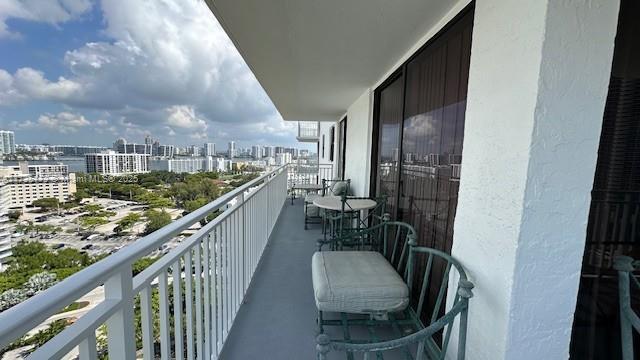 1909 3 / 3 2267 sq. ft. $ 2025-07-30 0 Photo