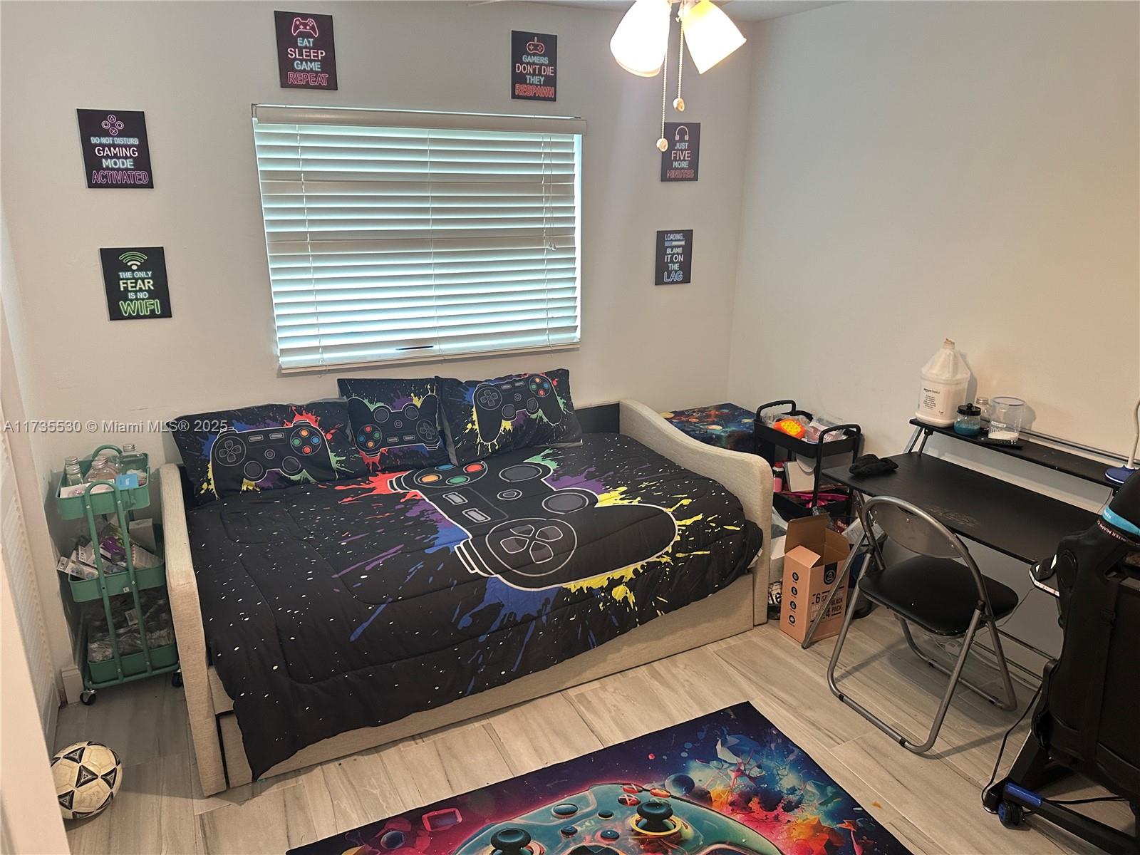 See details 1614 3 / 2 1808 sq. ft. $ 2025-10-30 0 Photo