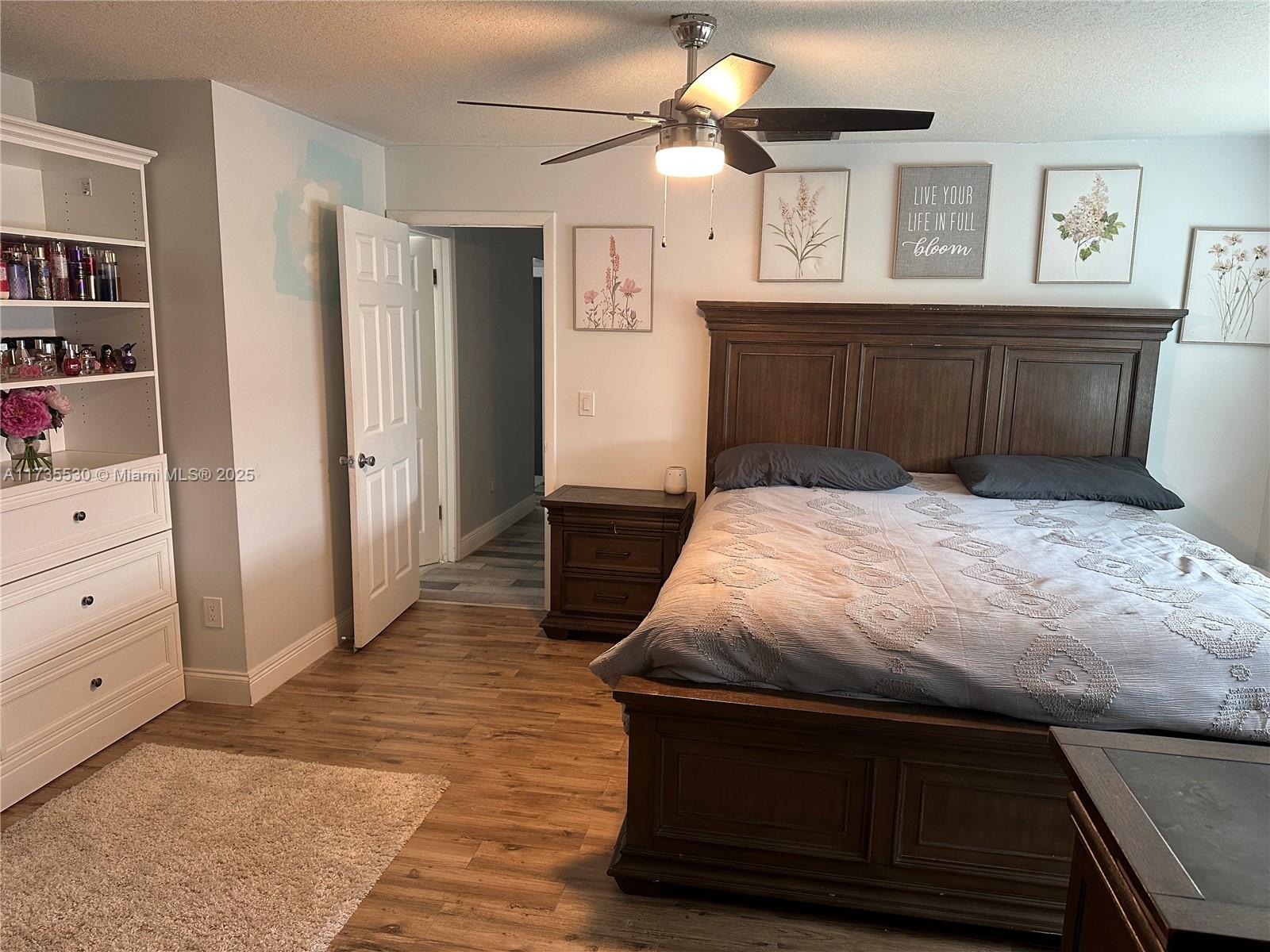 See details 1614 3 / 2 1808 sq. ft. $ 2025-10-30 0 Photo