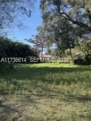   /   кв.футов $ 2025-12-01 0 Фото