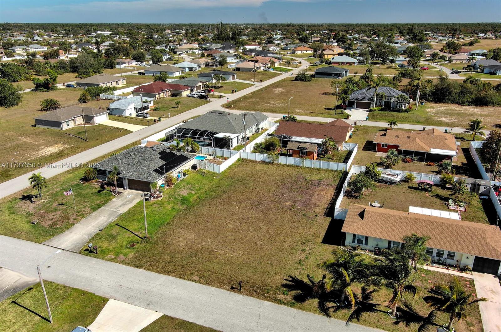   /   sq. ft. $ 2025-02-03 0 Photo