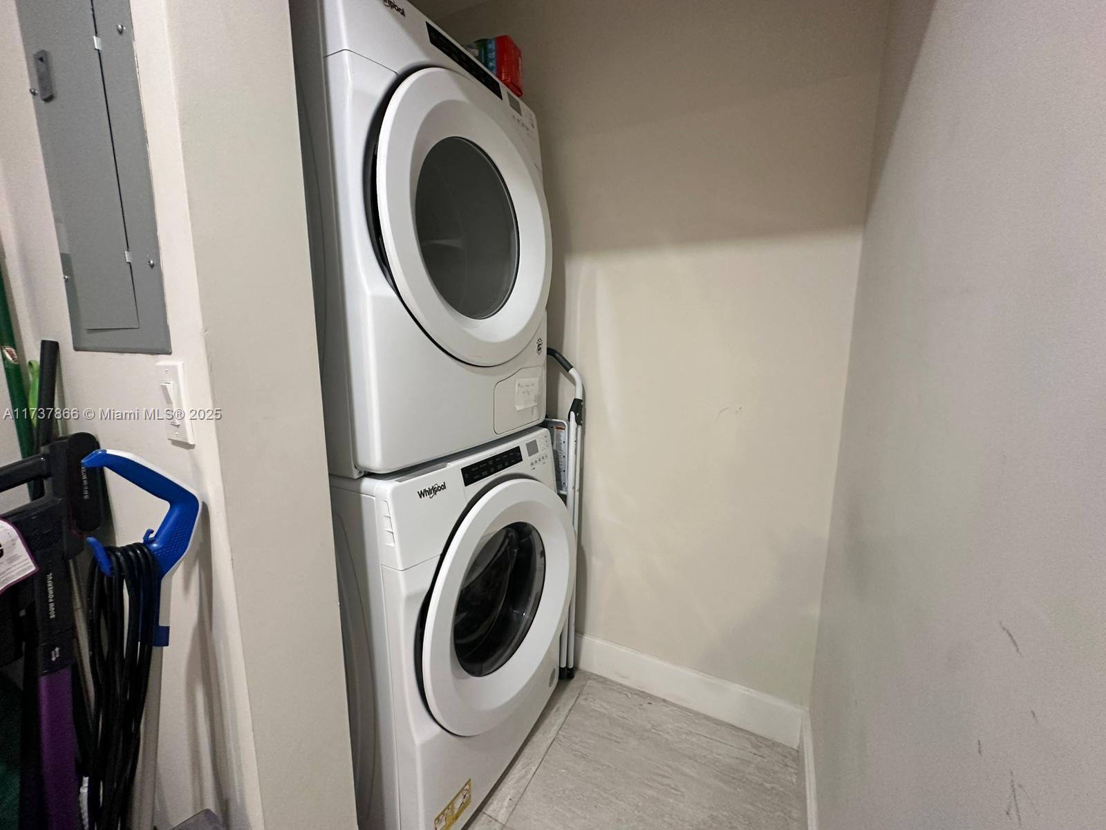 Photo of 2751 Ocean Dr #508S, Hollywood, Florida, 33019 -