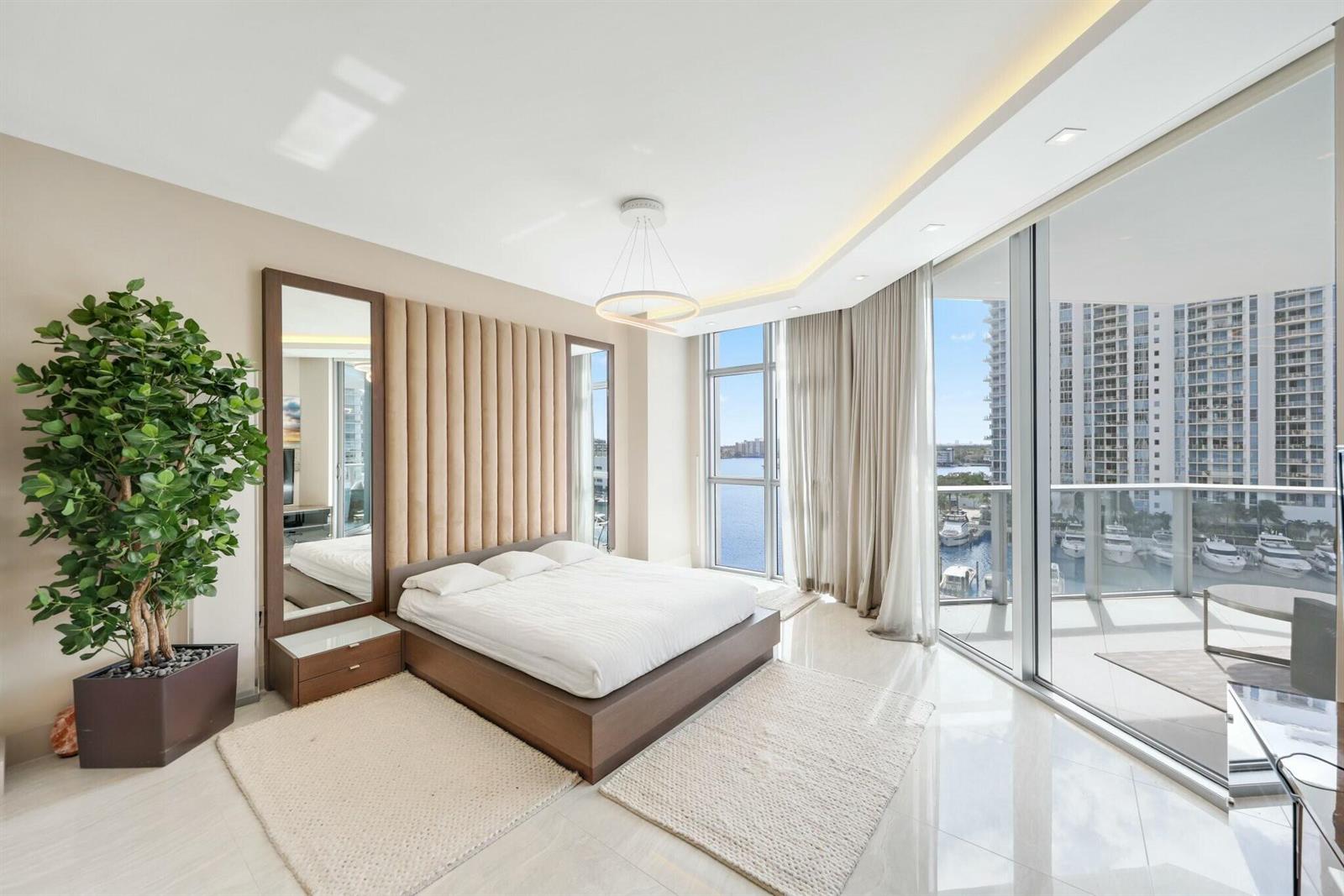 Photo of 17301 Biscayne  #707, North Miami Beach, Florida, 33160 - tempImageGAhCTK