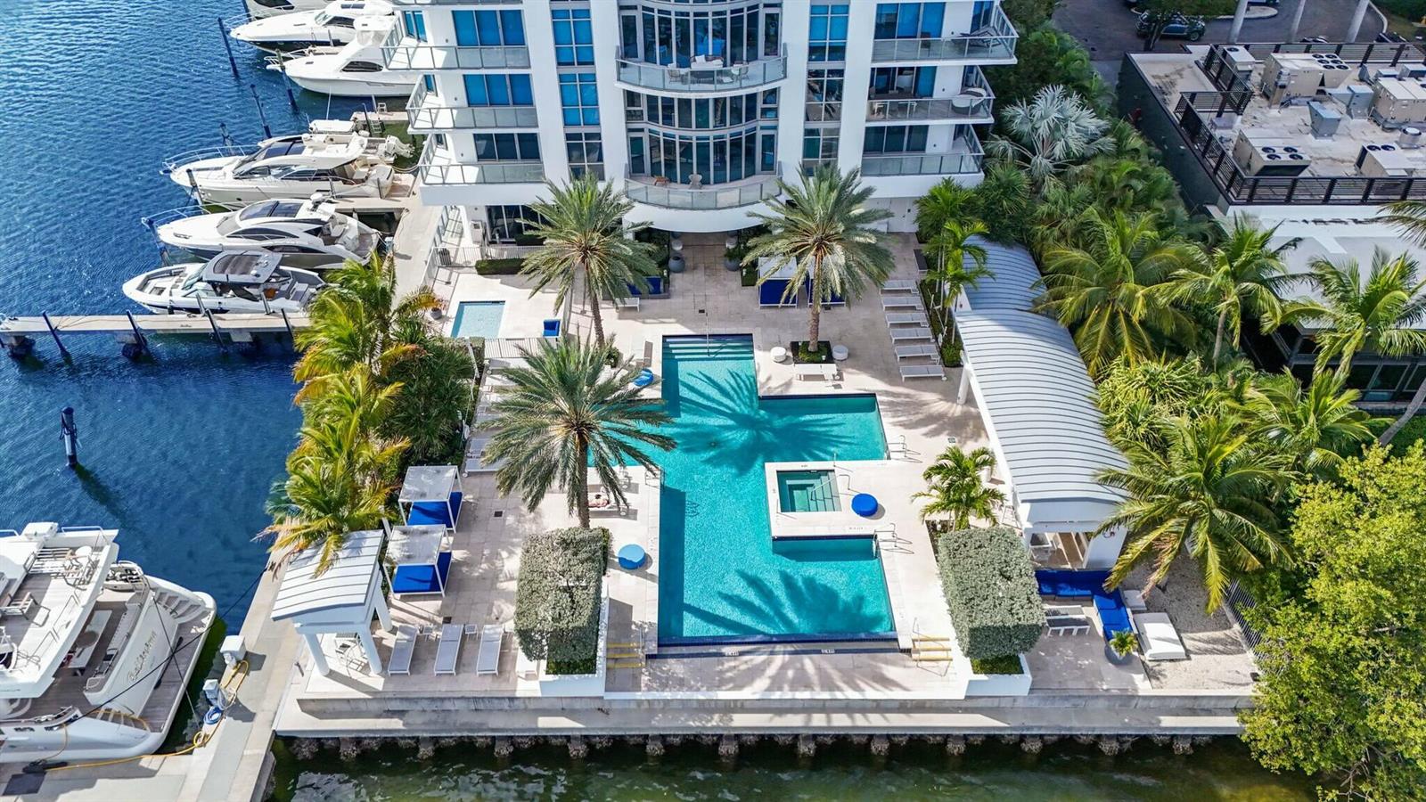 Photo of 17301 Biscayne  #707, North Miami Beach, Florida, 33160 - tempImagekukUTL