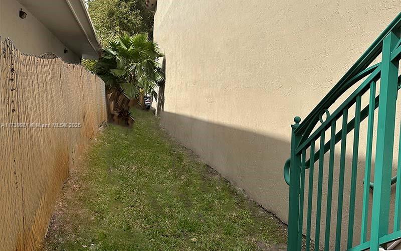 113  /   sq. ft. $ 2025-02-06 0 Photo