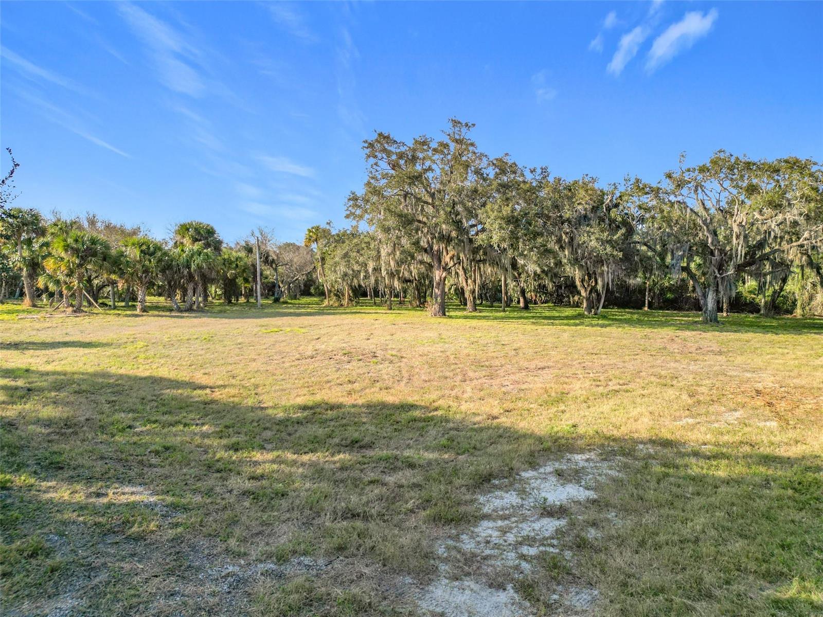   / 0  sq. ft. $ 2025-08-13 0 foto