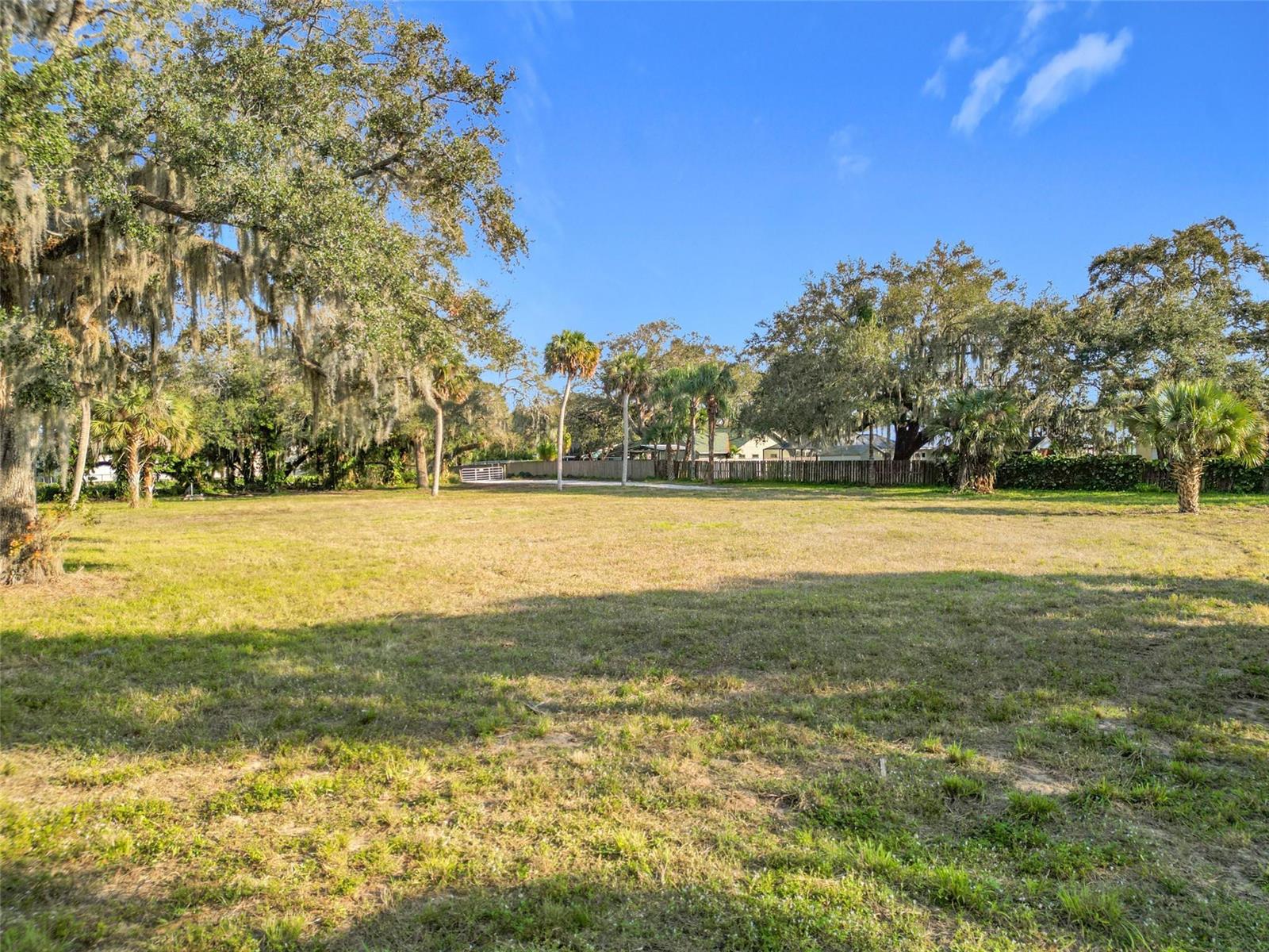   / 0  sq. ft. $ 2025-08-13 0 foto