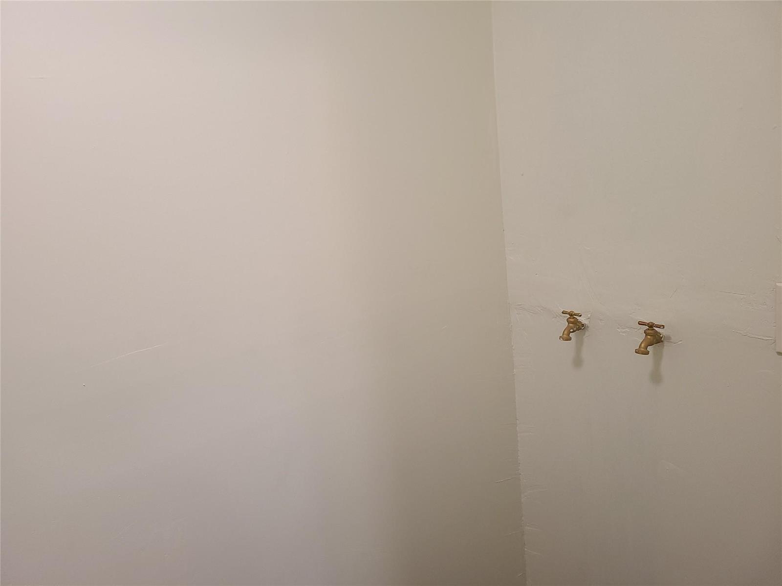 Ver detalles / 0 1820 sq. ft. $ 2026-06-09 0 foto