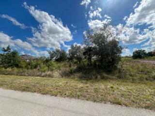 See details / 0 sq. ft. $ 2025-11-06 0 Photo