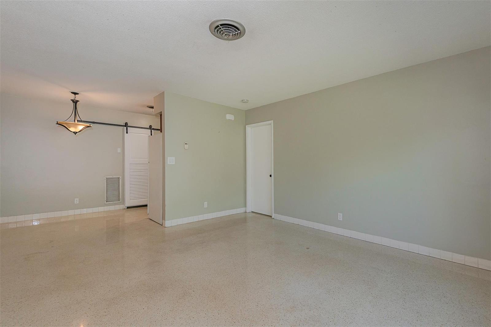 Ver detalles / 0 1766 sq. ft. $ 2026-03-13 0 foto
