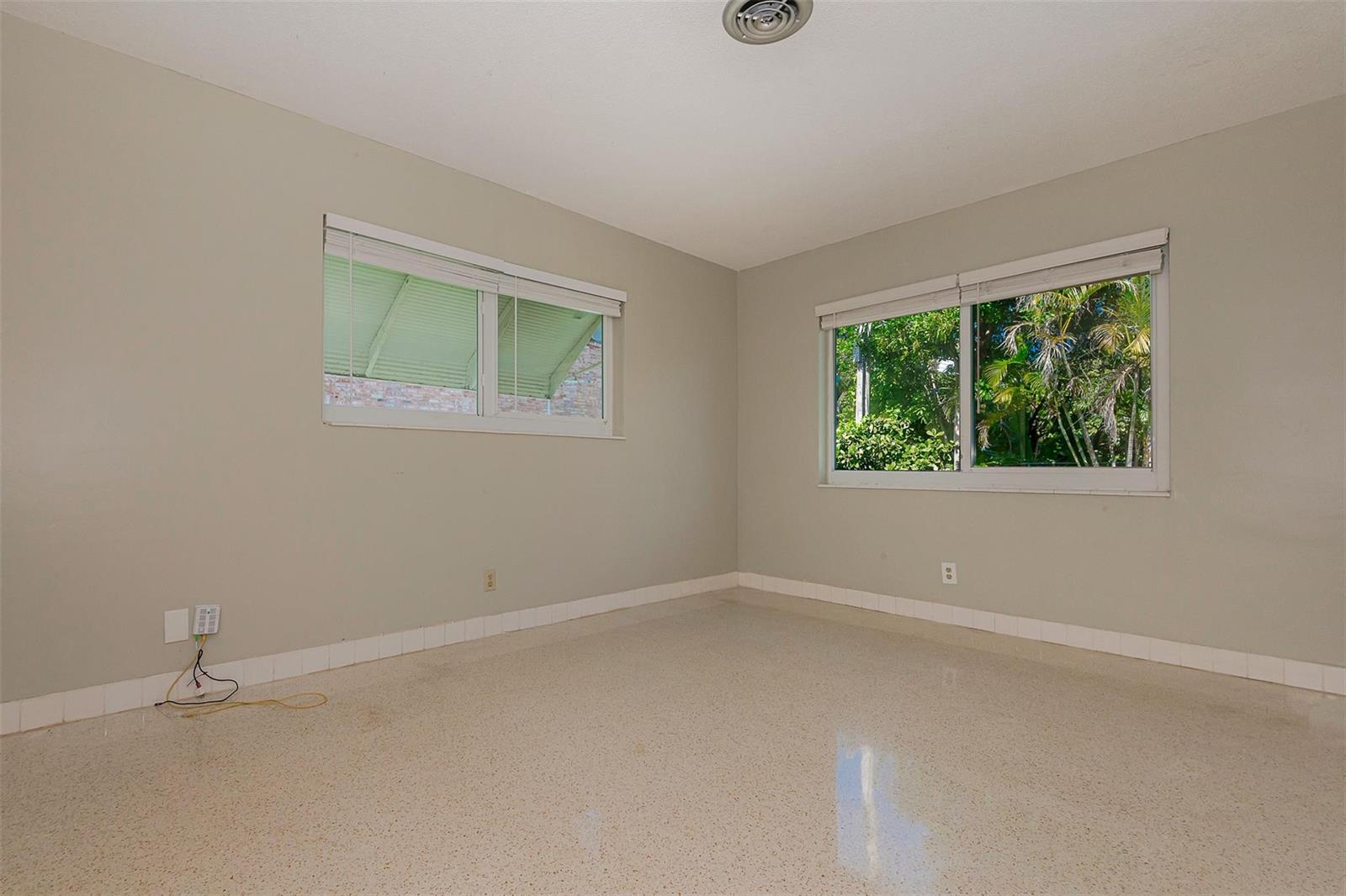 Ver detalles / 0 1766 sq. ft. $ 2026-03-13 0 foto