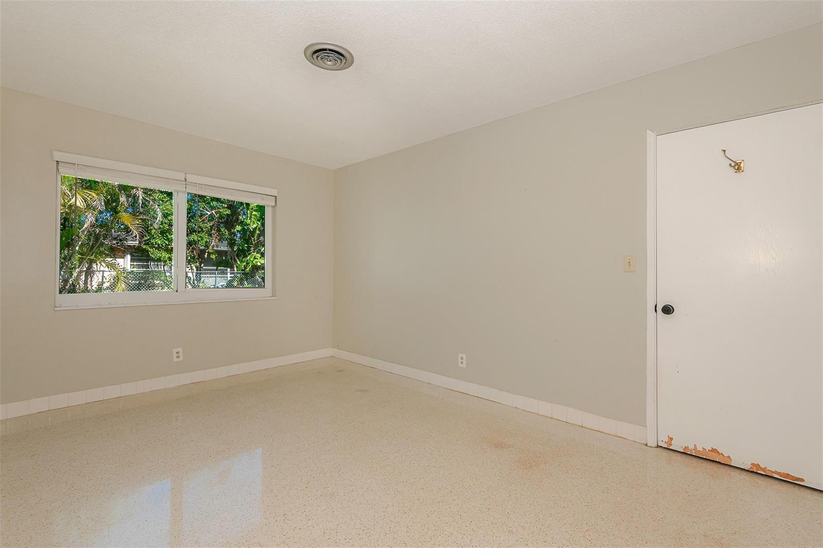 Ver detalles / 0 1766 sq. ft. $ 2026-03-13 0 foto