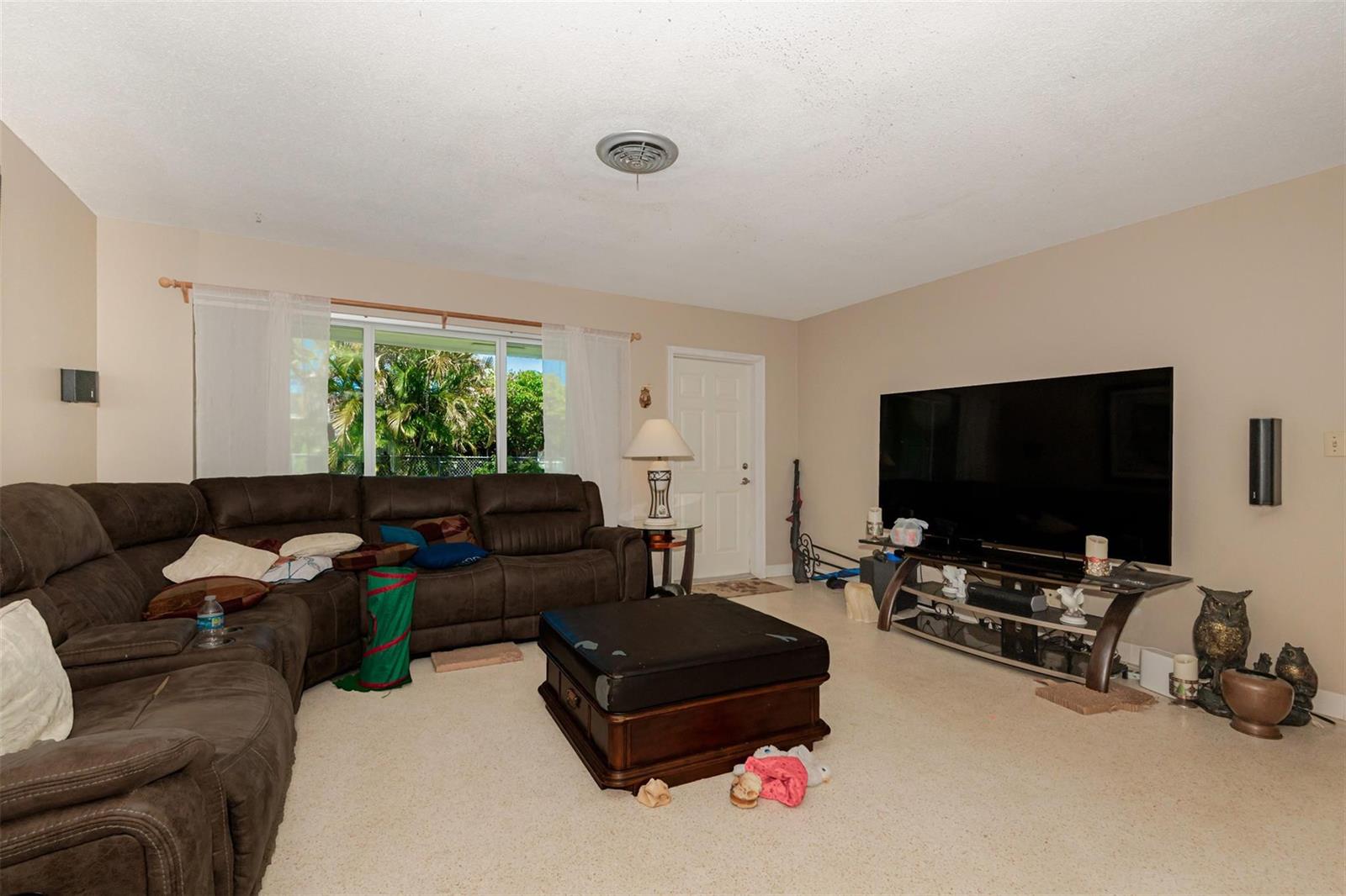Ver detalles / 0 1766 sq. ft. $ 2026-03-13 0 foto
