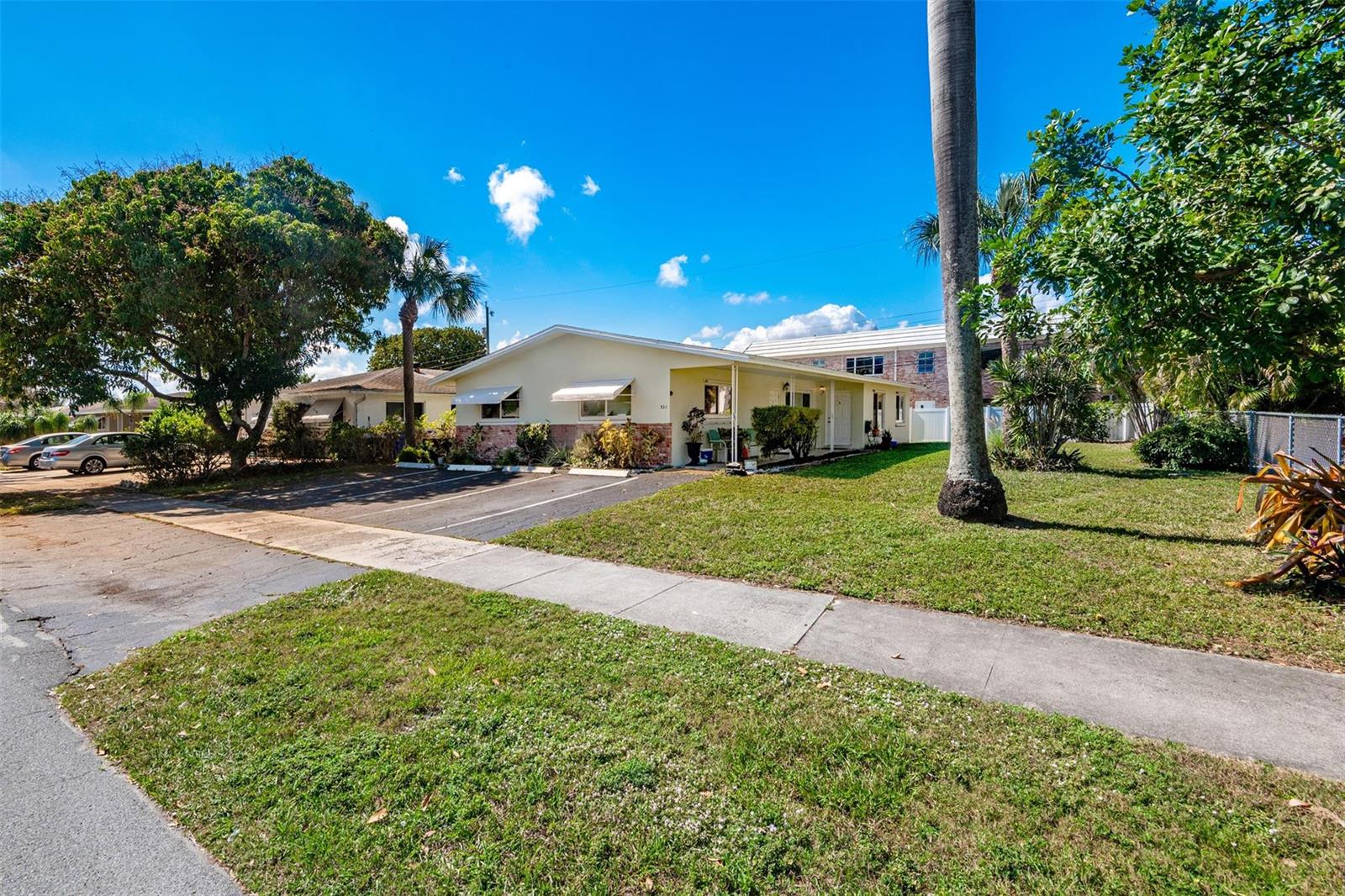 Ver detalles / 0 1766 sq. ft. $ 2026-03-13 0 foto