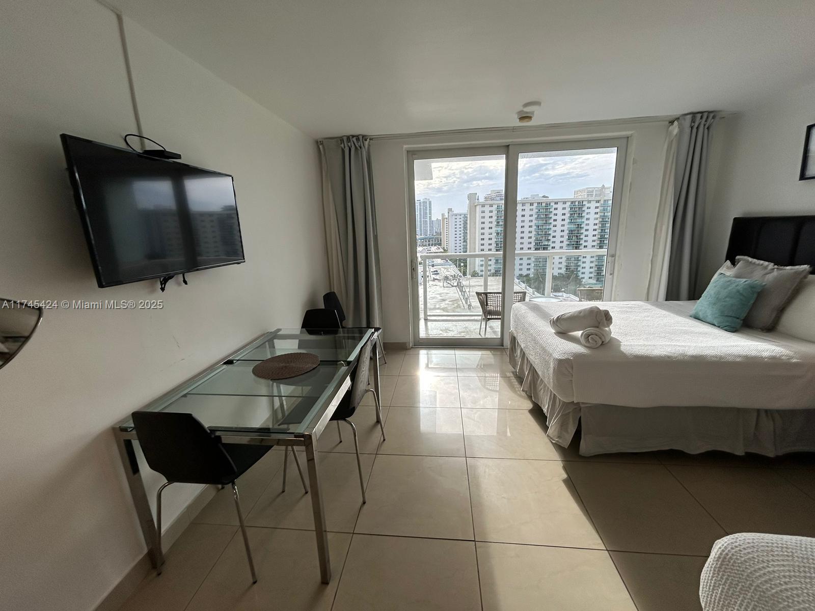 Photo of 19201 Collins Ave  #1139, Sunny Isles Beach, Florida, 33160 - 