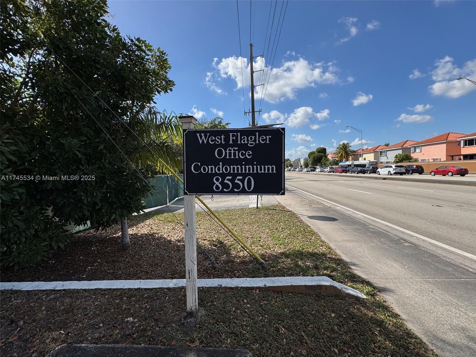 101  /   sq. ft. $ 2025-06-26 0 foto