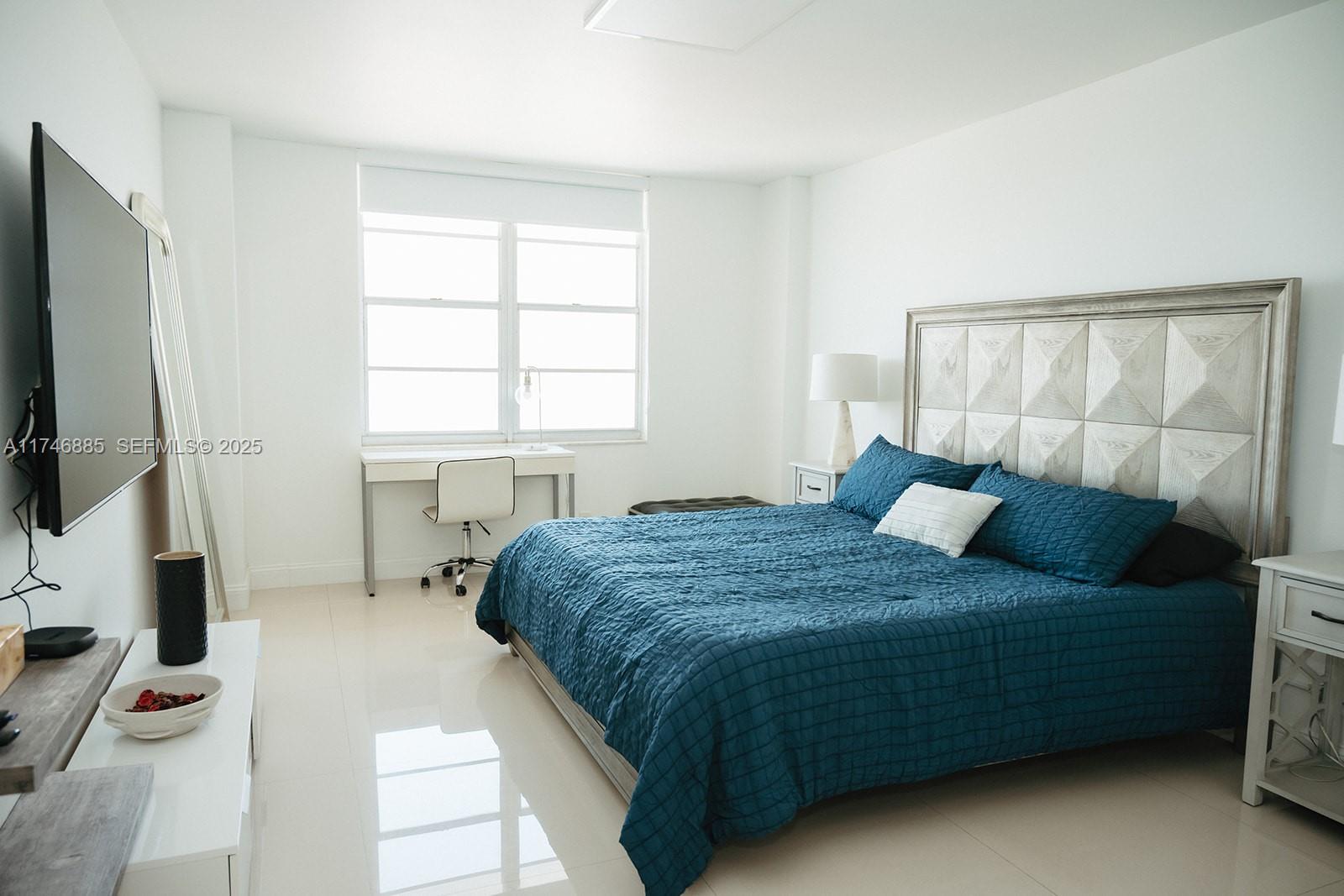 Photo of 3725 Ocean Dr #1019, Hollywood, Florida, 33019 -