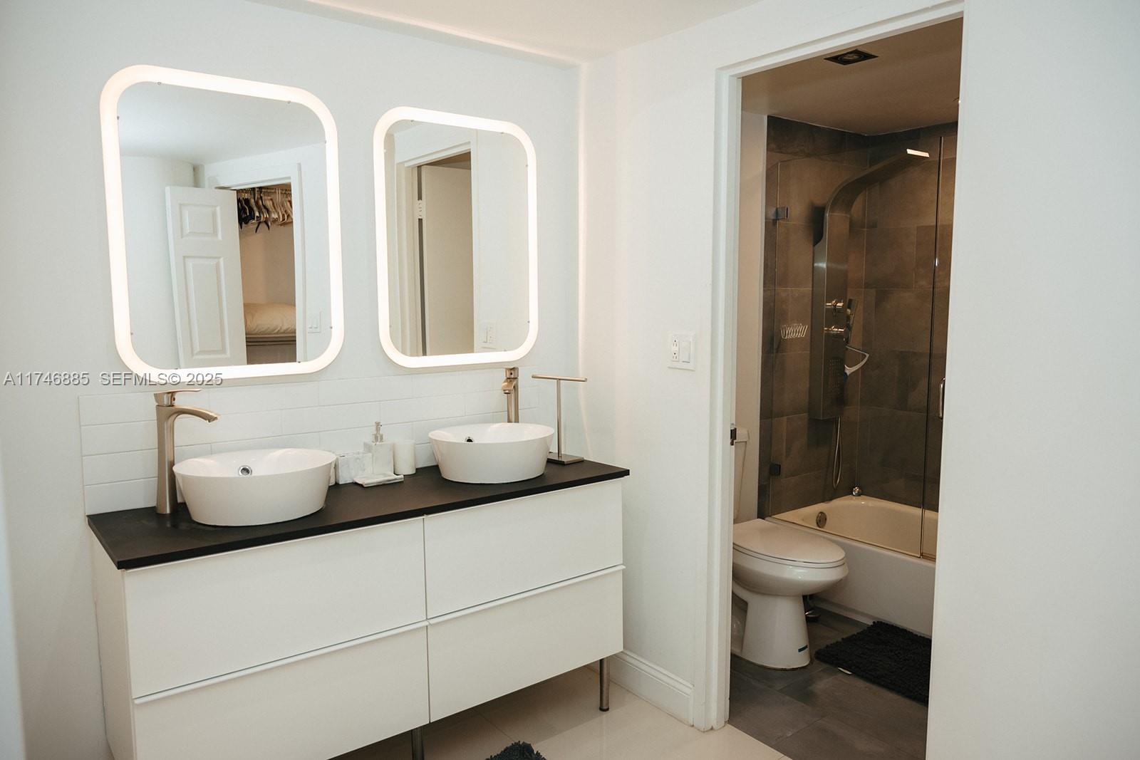 Photo of 3725 Ocean Dr #1019, Hollywood, Florida, 33019 -