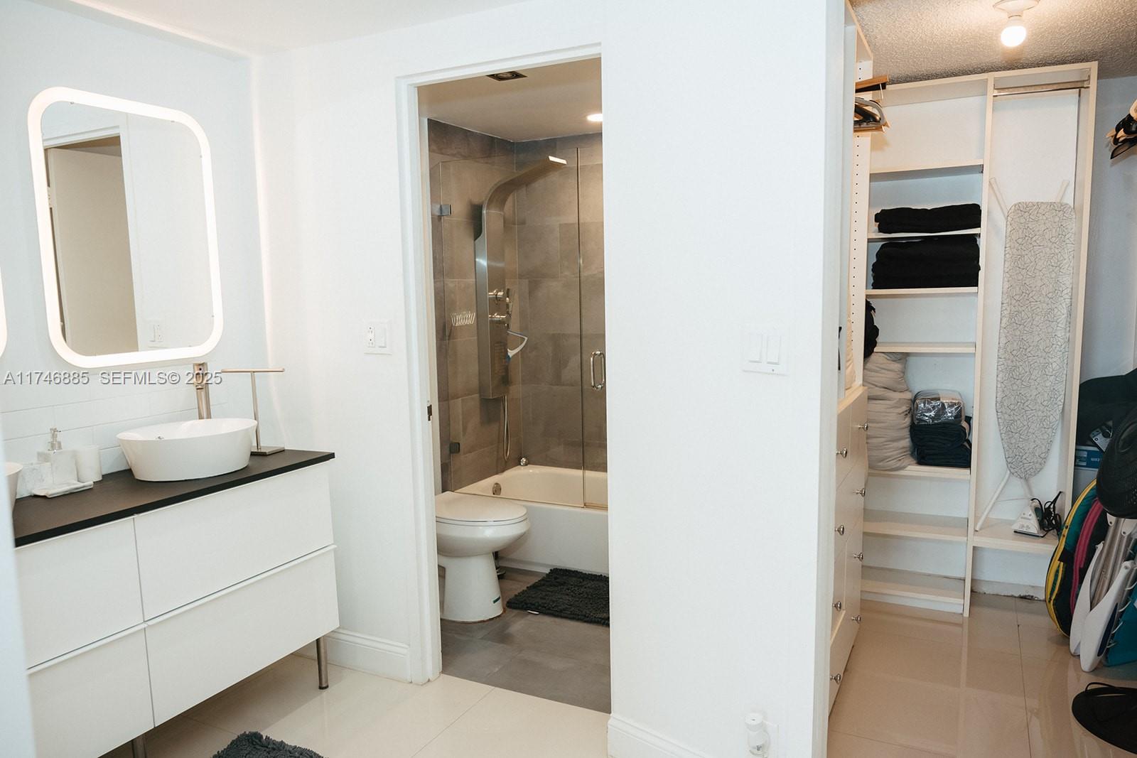 Photo of 3725 Ocean Dr #1019, Hollywood, Florida, 33019 -