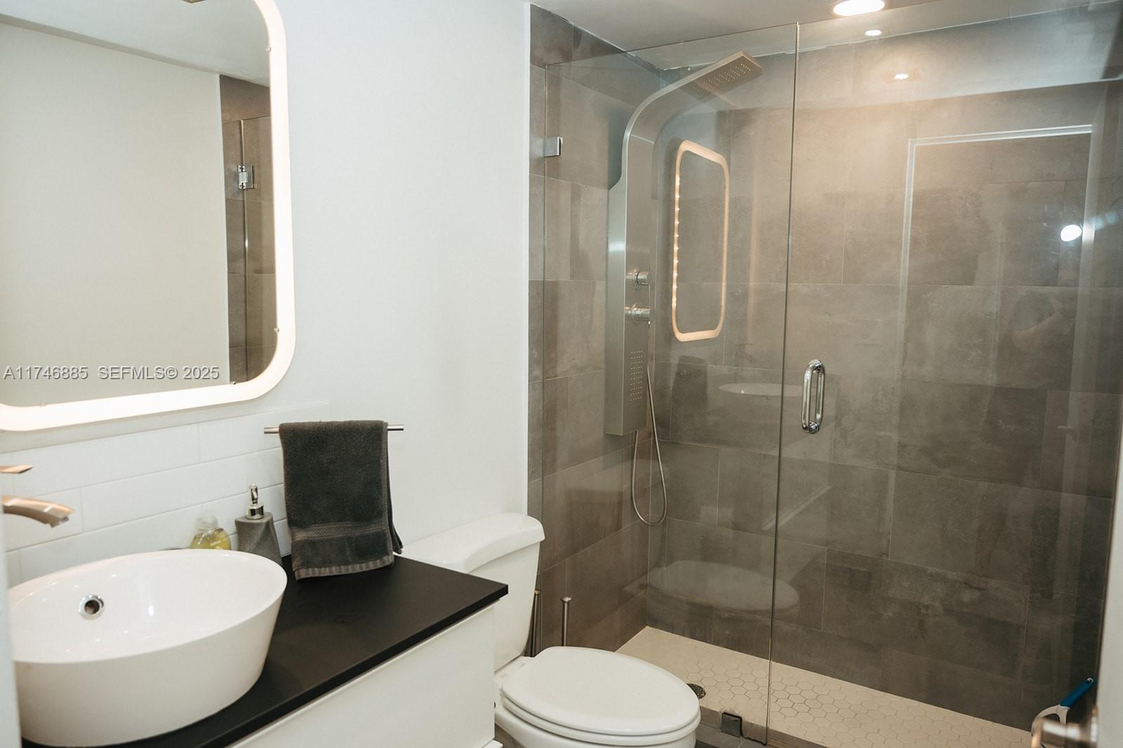 Photo of 3725 Ocean Dr #1019, Hollywood, Florida, 33019 -