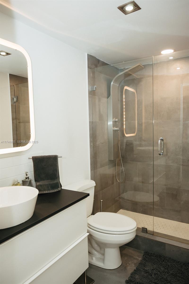 Photo of 3725 Ocean Dr #1019, Hollywood, Florida, 33019 -