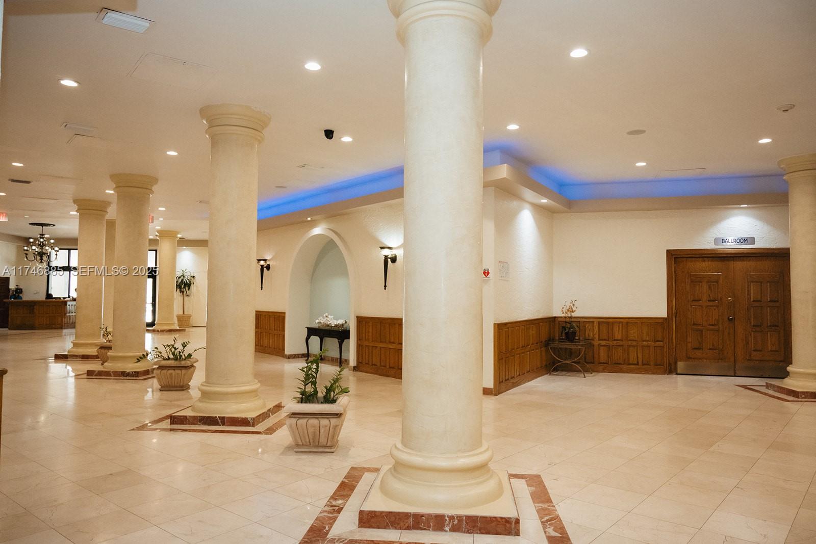 Photo of 3725 Ocean Dr #1019, Hollywood, Florida, 33019 -