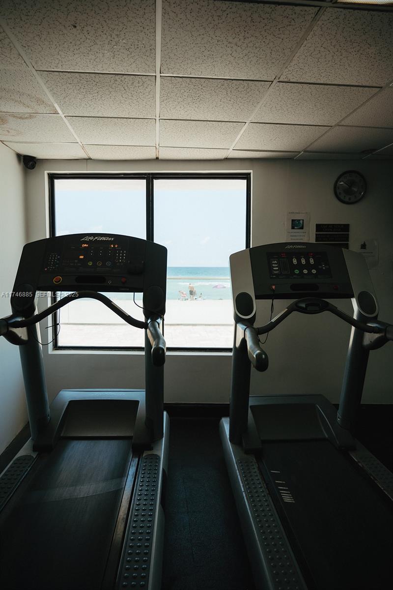 Photo of 3725 Ocean Dr #1019, Hollywood, Florida, 33019 -