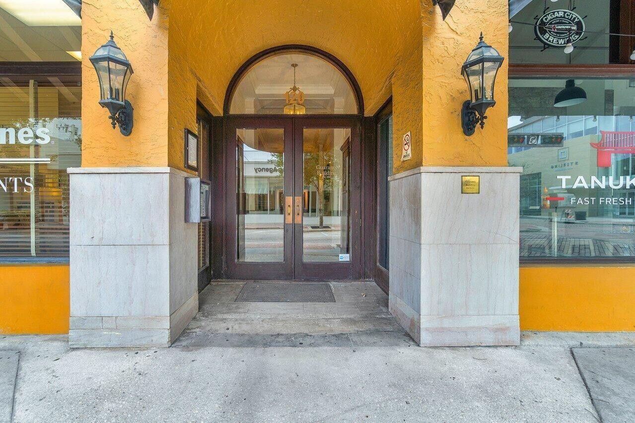 Ver detalles 300 / 0 sq. ft. $ 2026-06-22 0 foto