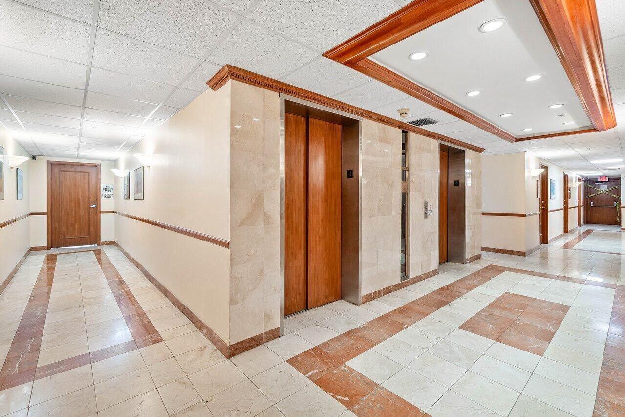 Ver detalles 300 / 0 sq. ft. $ 2026-06-22 0 foto