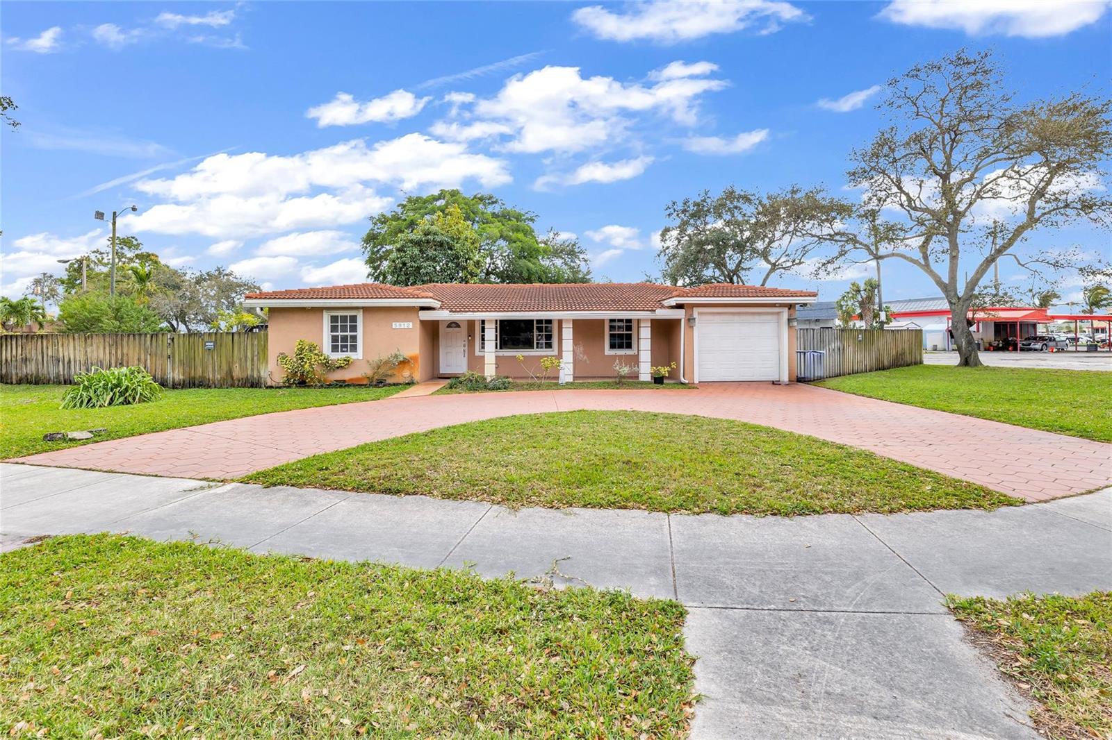   / 0  sq. ft. $ 2026-06-11 0 Photo