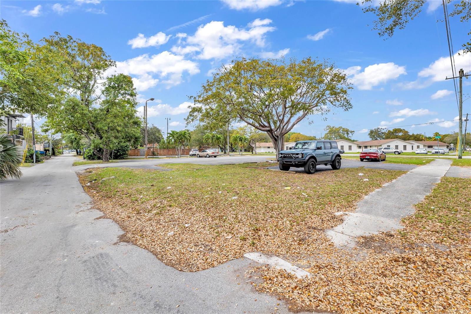   / 0  sq. ft. $ 2026-06-11 0 Photo