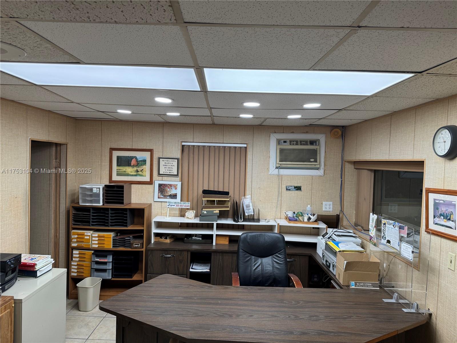   /   sq. ft. $ 2025-09-17 0 Photo