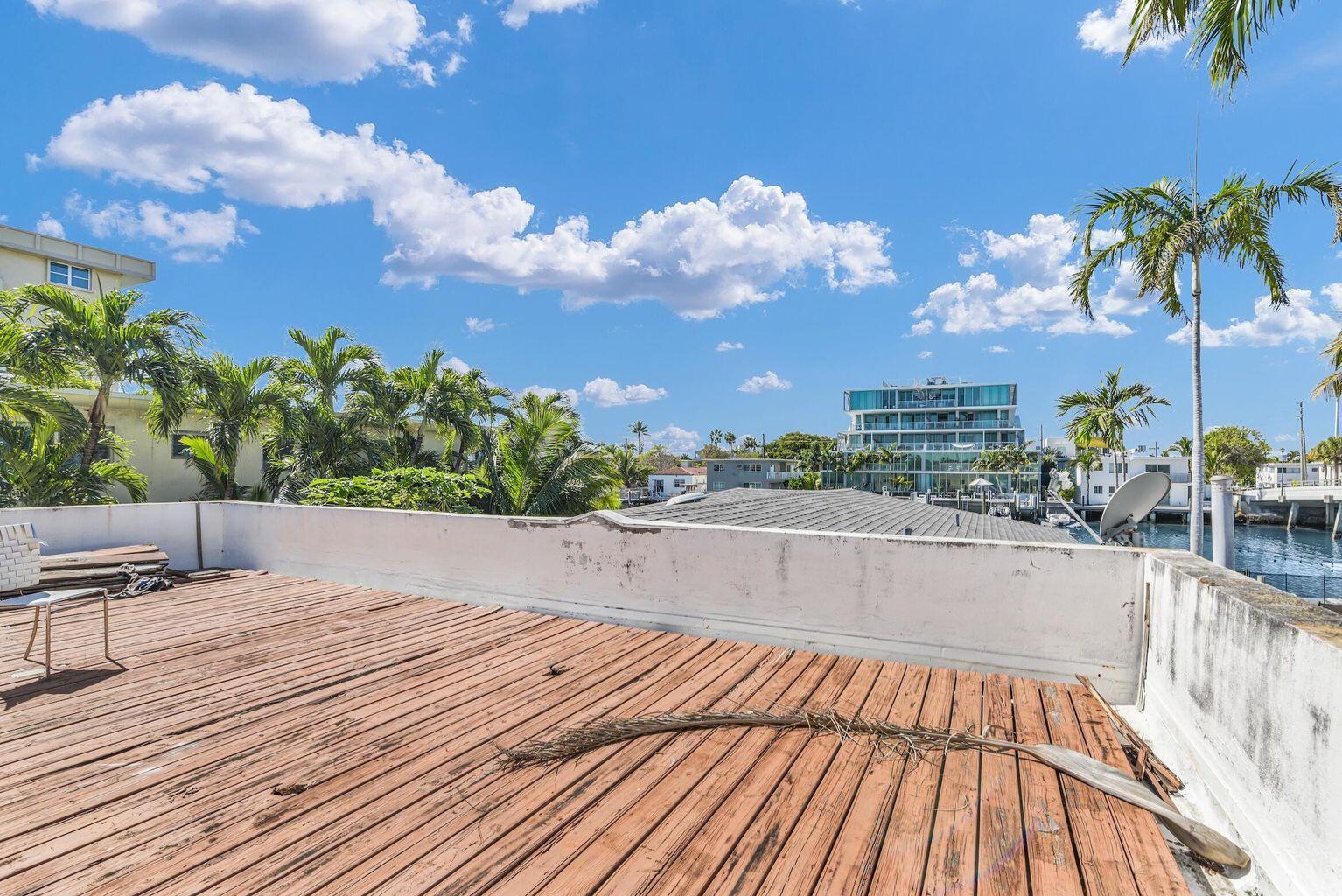 Ver detalles / 5 4479 sq. ft. $ 2026-06-23 0 foto