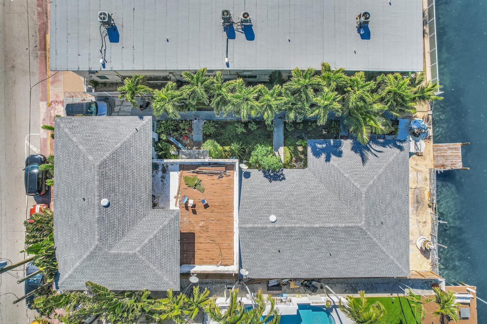 Ver detalles / 5 4479 sq. ft. $ 2026-06-23 0 foto