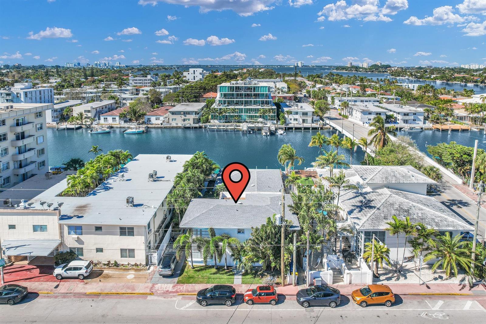 Ver detalles / 5 4479 sq. ft. $ 2026-06-23 0 foto