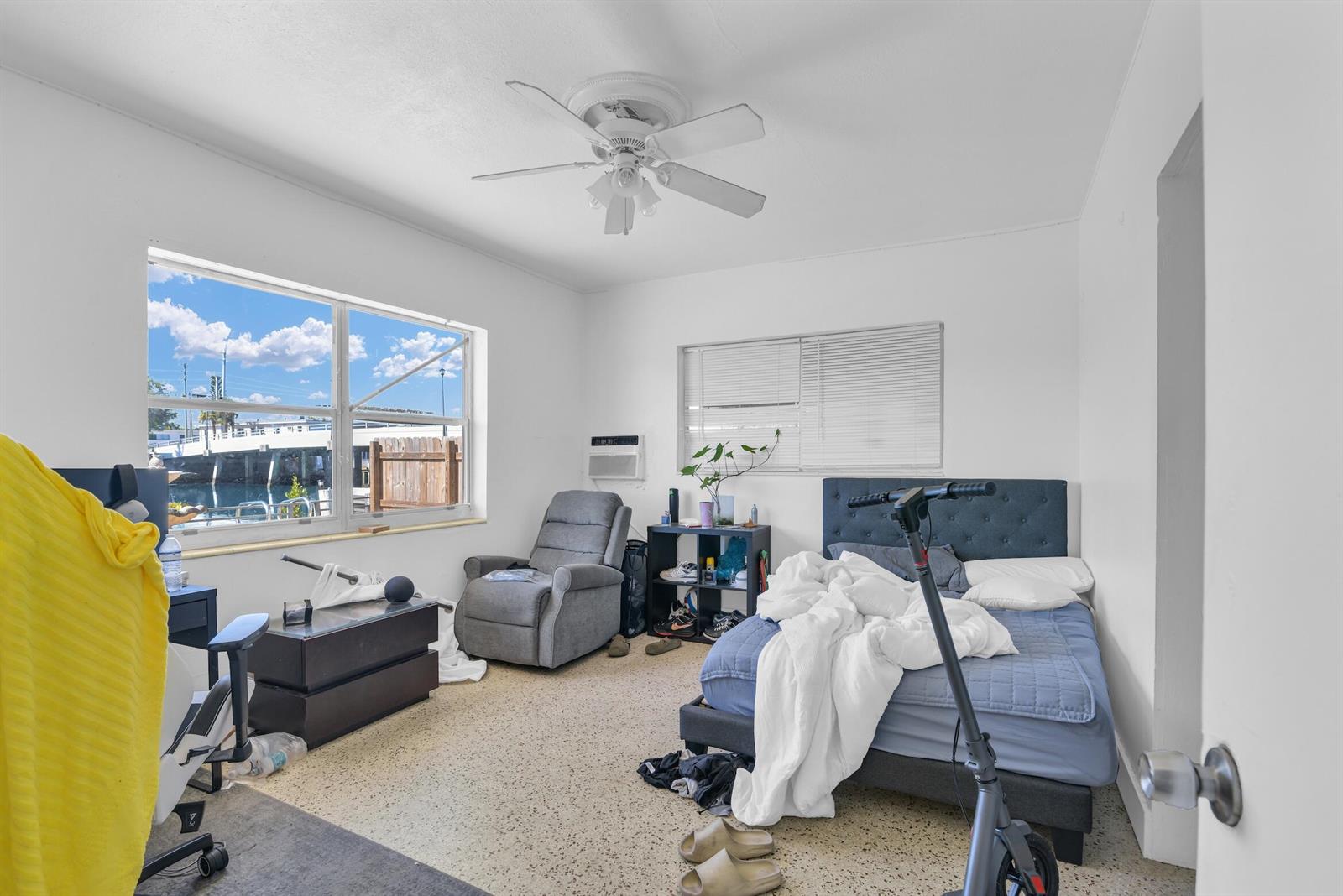 Ver detalles / 5 4479 sq. ft. $ 2026-06-23 0 foto