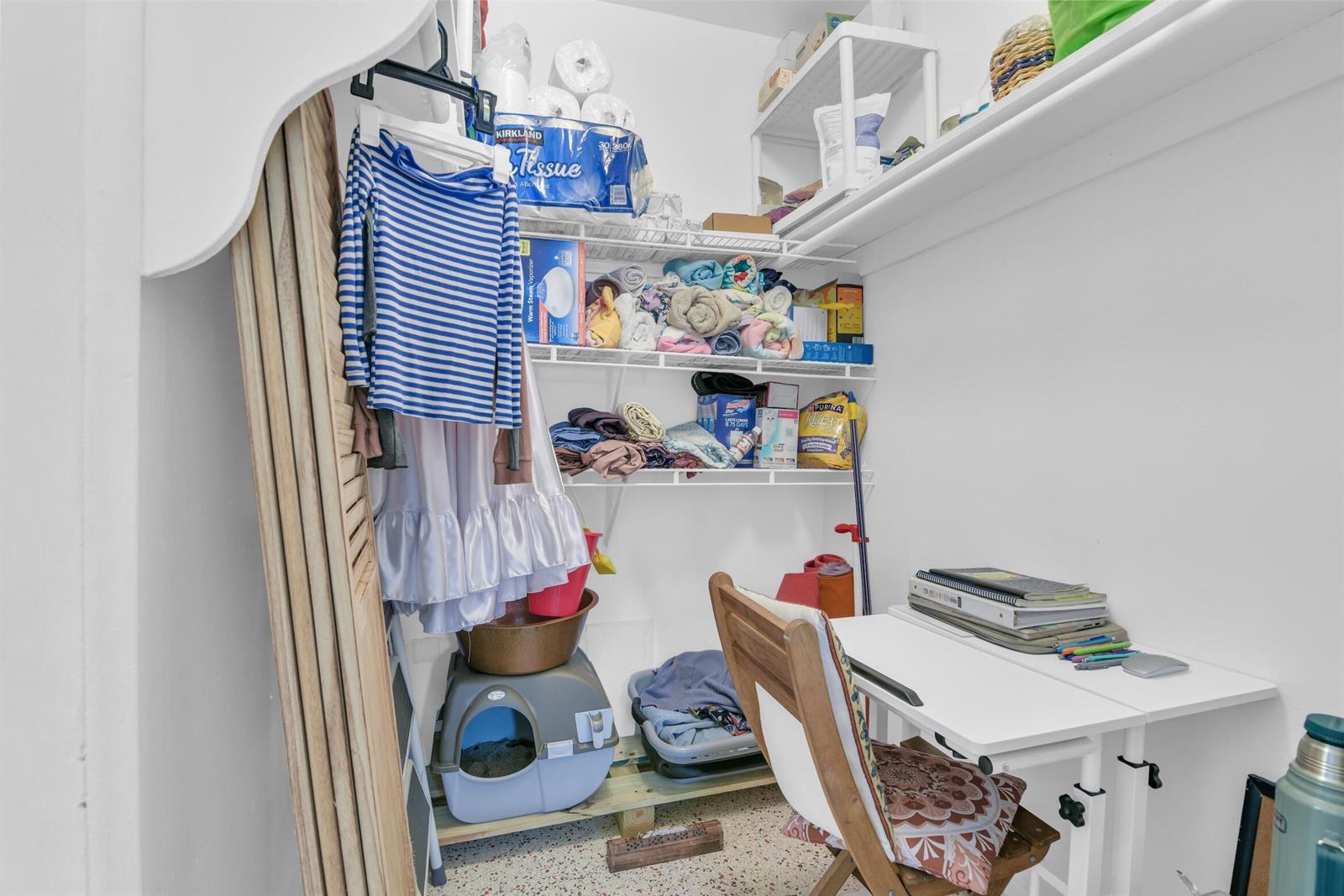 Ver detalles / 5 4479 sq. ft. $ 2026-06-23 0 foto