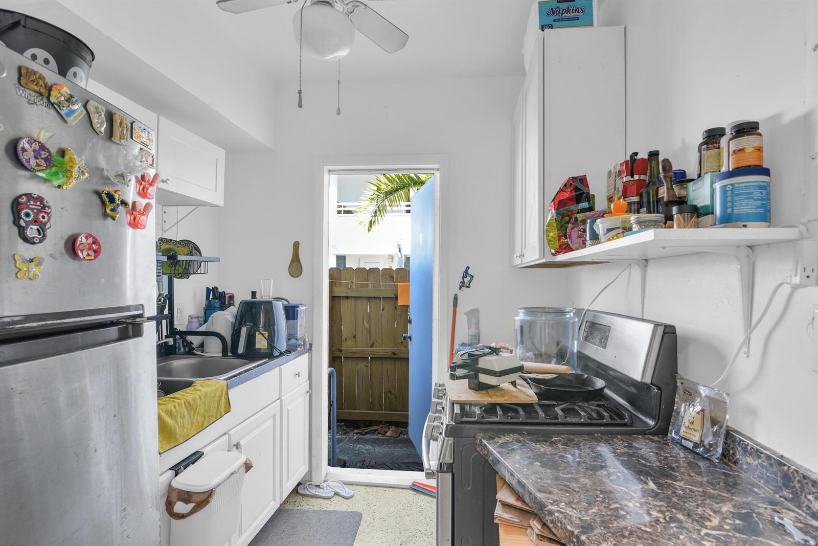 Ver detalles / 5 4479 sq. ft. $ 2026-06-23 0 foto
