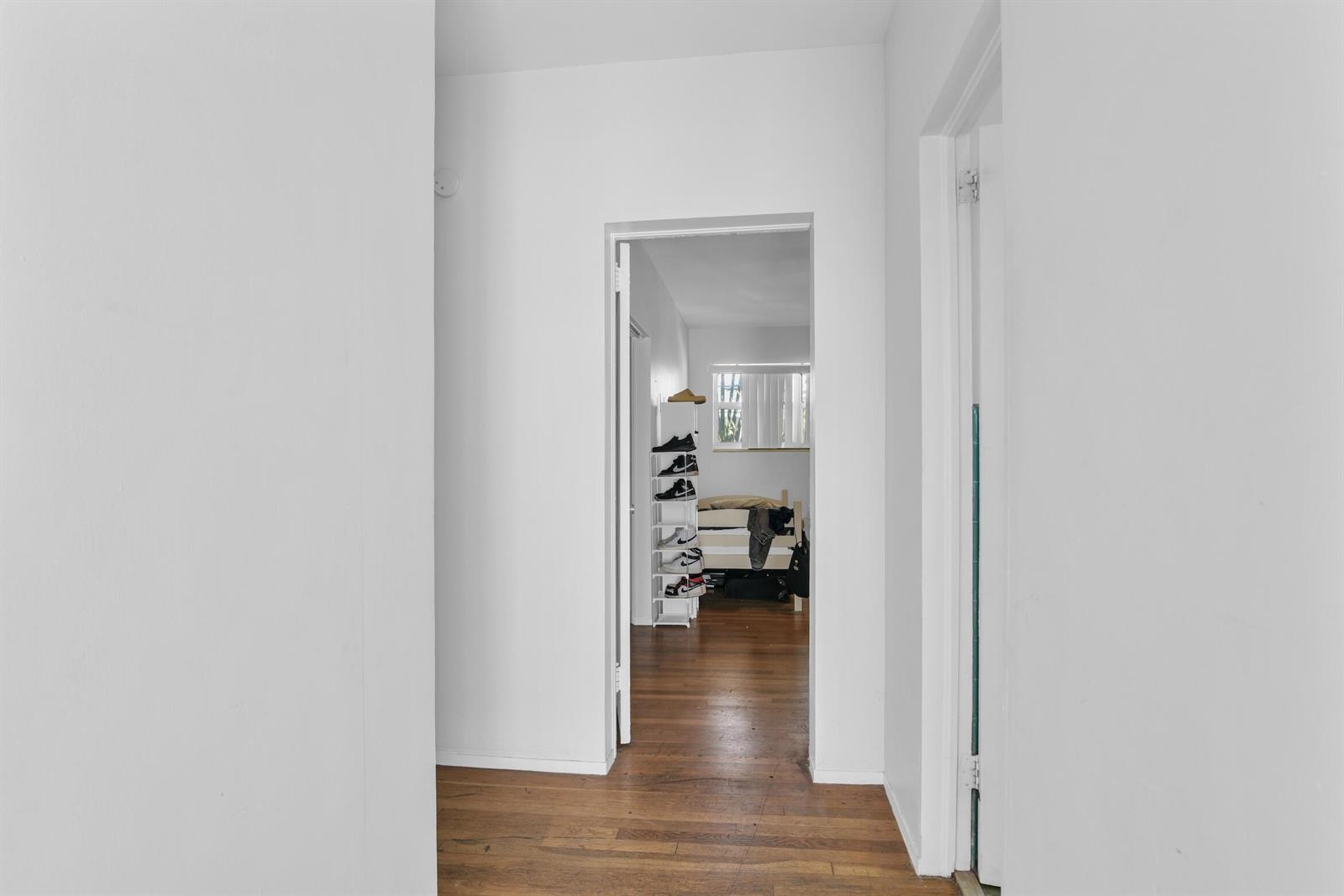 Ver detalles / 5 4479 sq. ft. $ 2026-06-23 0 foto