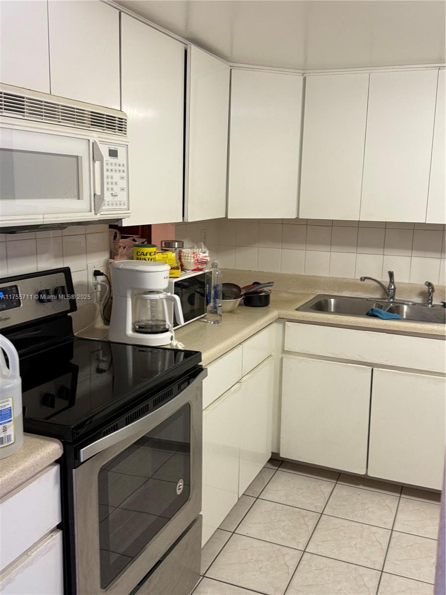 Ver detalles 502-B 2 / 2 1146 sq. ft. $ 2026-05-18 0 foto