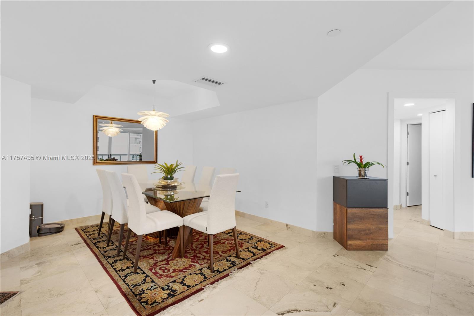 Photo of 21055 Yacht Club Dr  #902, Aventura, Florida, 33180 - 