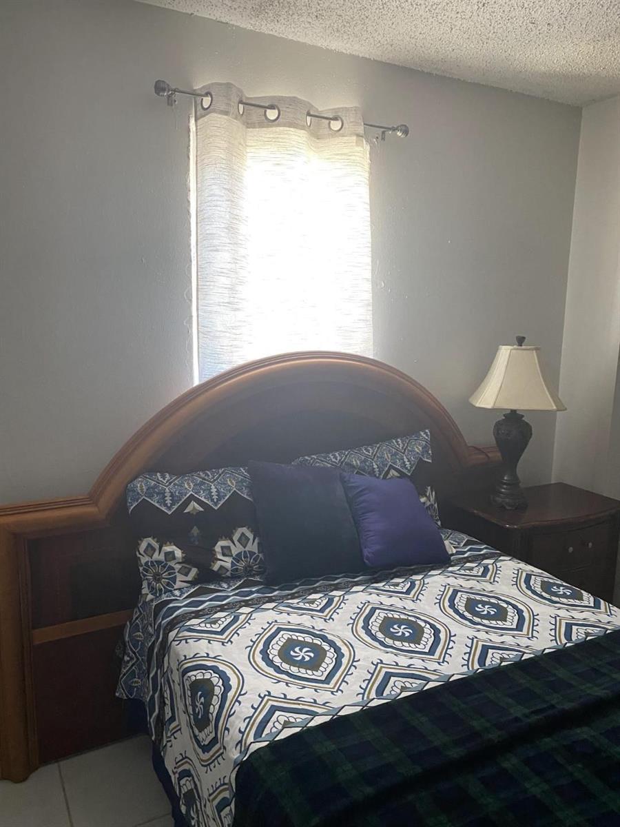   / 0 2128 sq. ft. $ 2025-08-18 0 foto